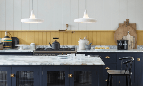 Navy blue kitchen 3 - Marineblauwe keukenideeën voor een rijke, weelderige uitstraling